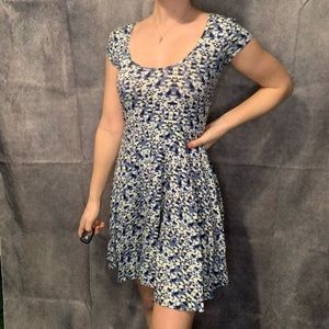 Aeropostale xs geometric skater dress